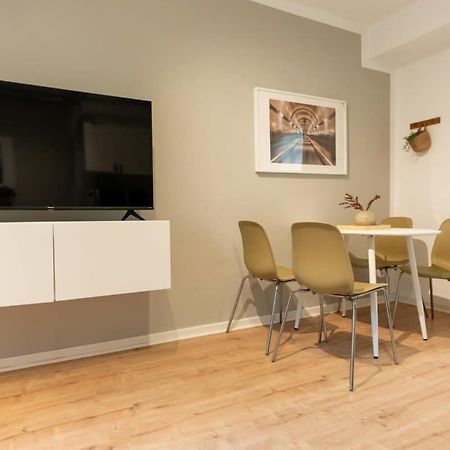 Hamburg City Apartment For 4 Εξωτερικό φωτογραφία