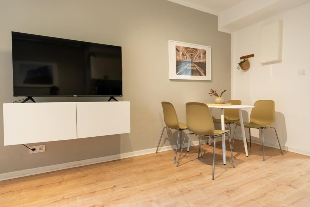 Hamburg City Apartment For 4 Εξωτερικό φωτογραφία